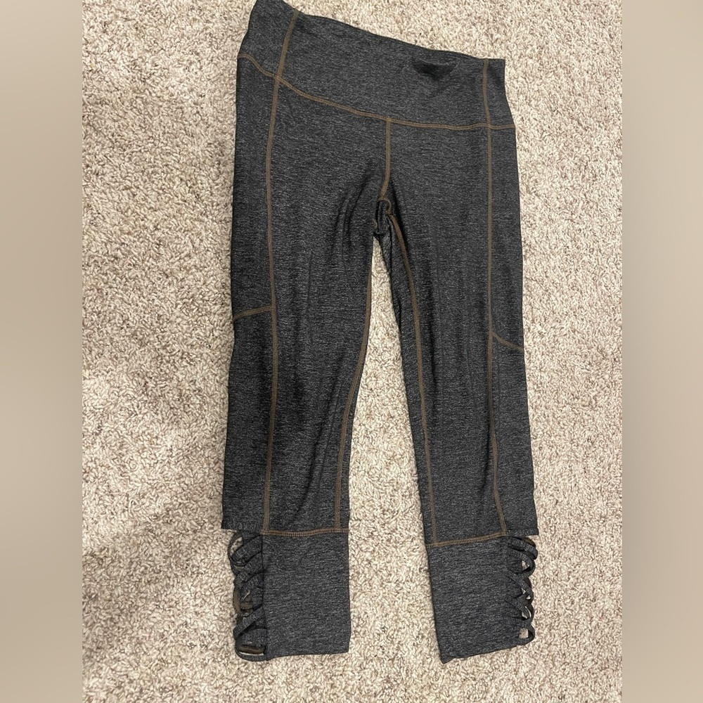 Athleta Capris Size Small